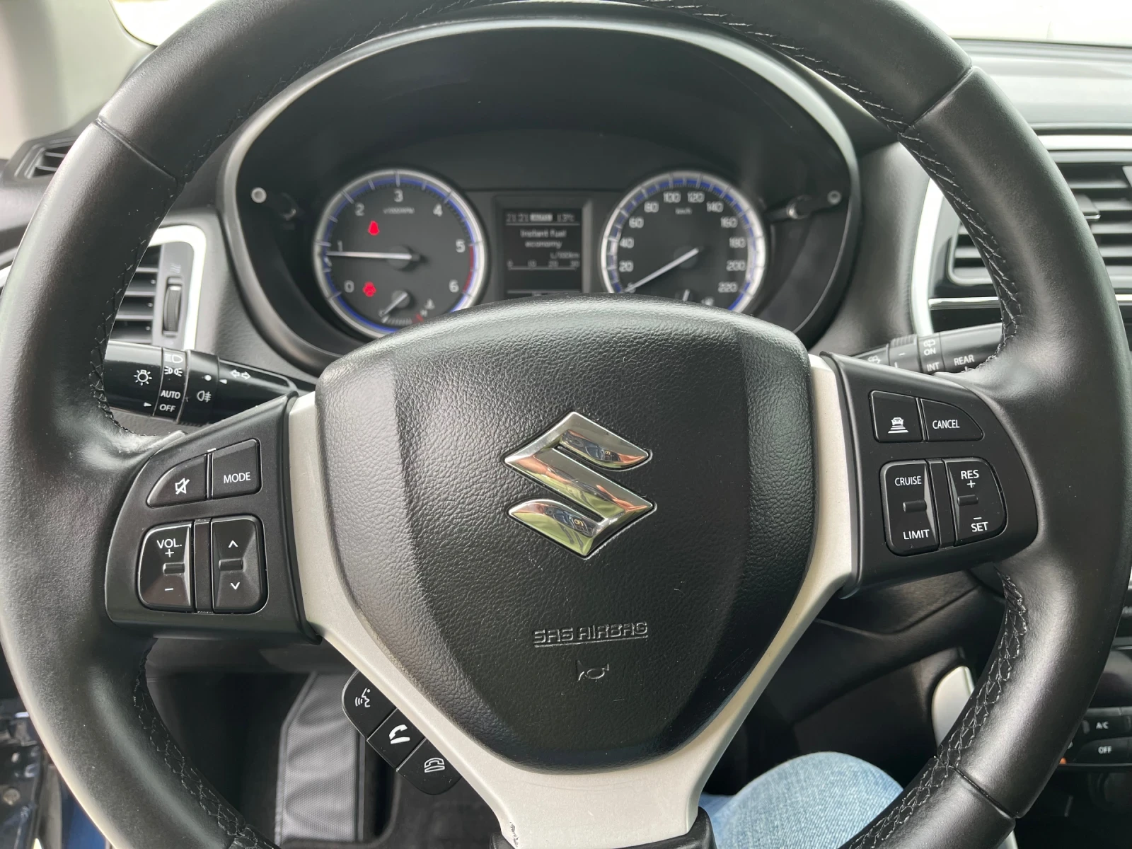 Suzuki SX4 S-Cross 1, 6 D ALL GRIP NAVI KAMERA XENON LED | Mobile.bg — изображение 11