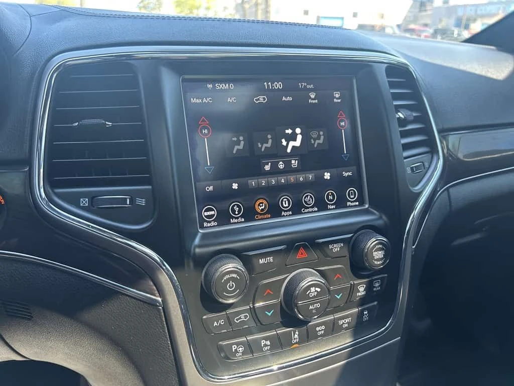 Jeep Grand cherokee * Overland 4x4 * CARFAX * ���� �� �� | Mobile.bg � ����������� 17