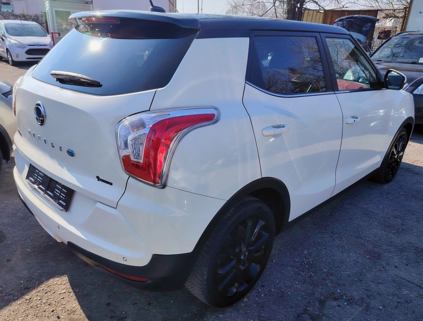 SsangYong Tivoli 1.6EXD-i/LIMITED/ФУЛ Екстри/ТОП състояние - изображение 6