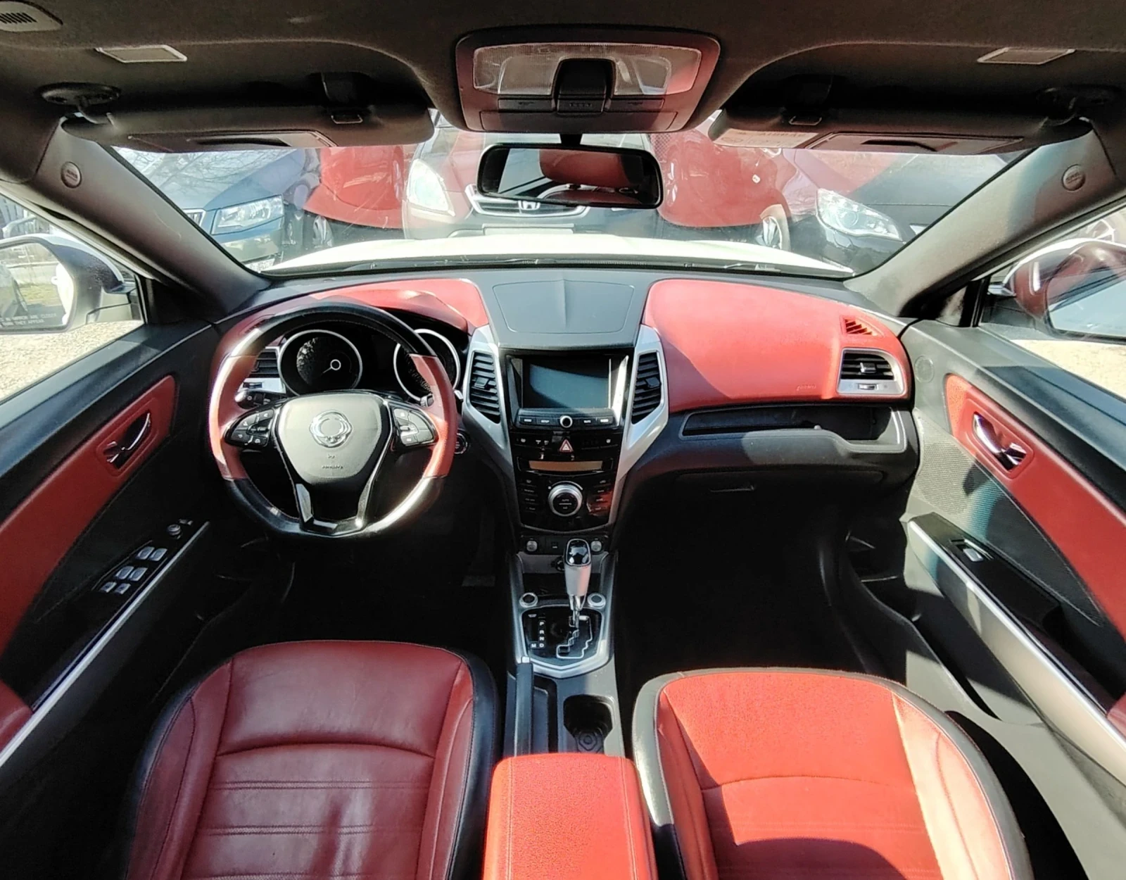 SsangYong Tivoli 1.6EXD-i/LIMITED/ФУЛ Екстри/ТОП състояние