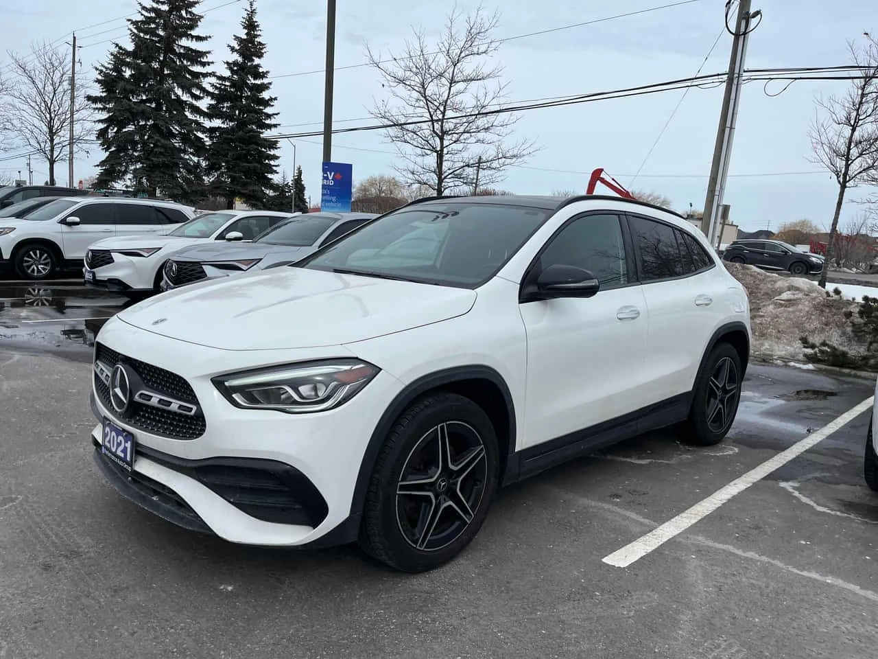 Mercedes-Benz GLA 250 АМГ Пакет/CARFAX/Панорама/Подгрев/КЛИП, снимка 3 - Автомобили и джипове - 53939955