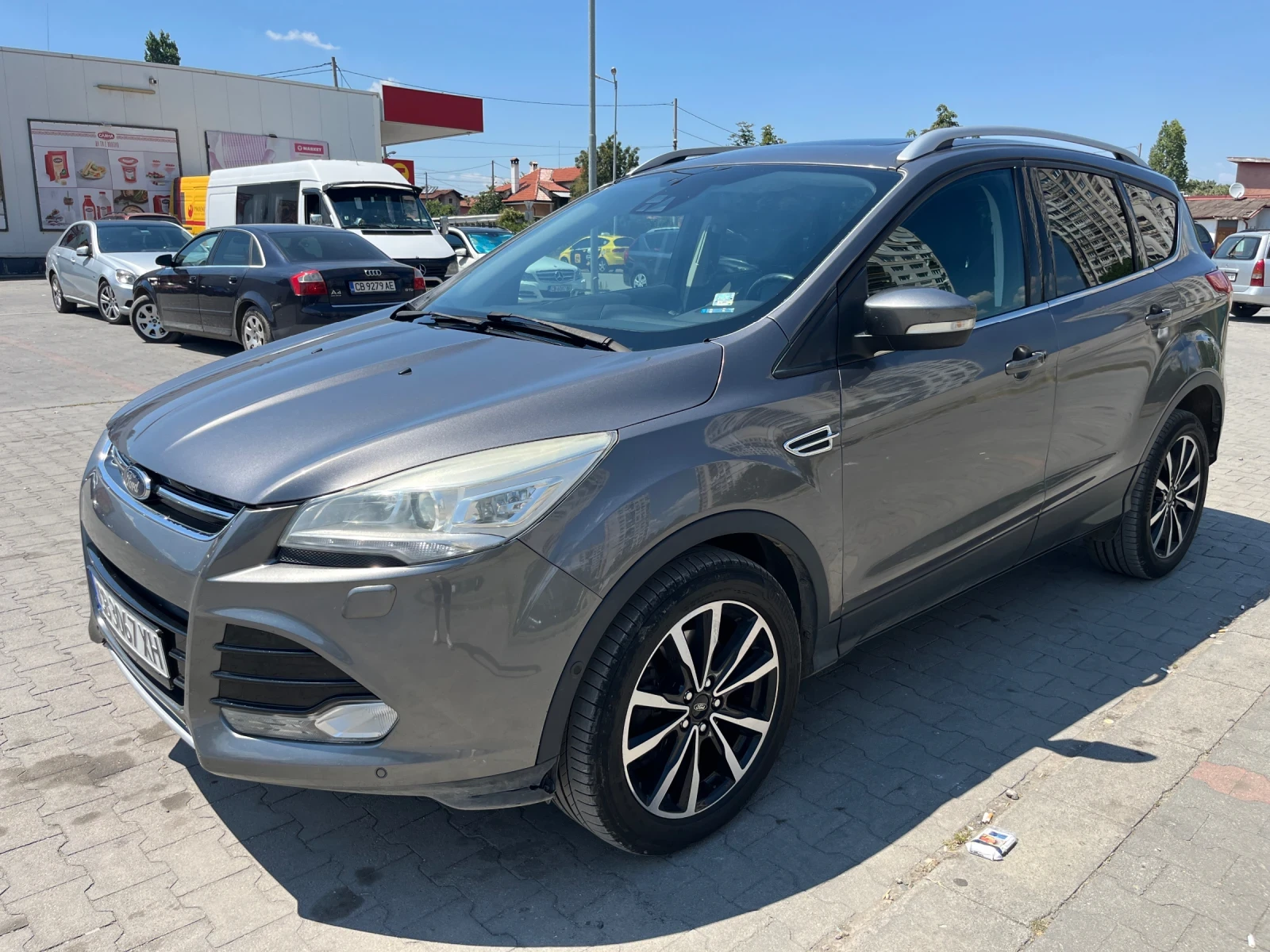 Ford Kuga 2.0, снимка 6 - Автомобили и джипове - 54115426