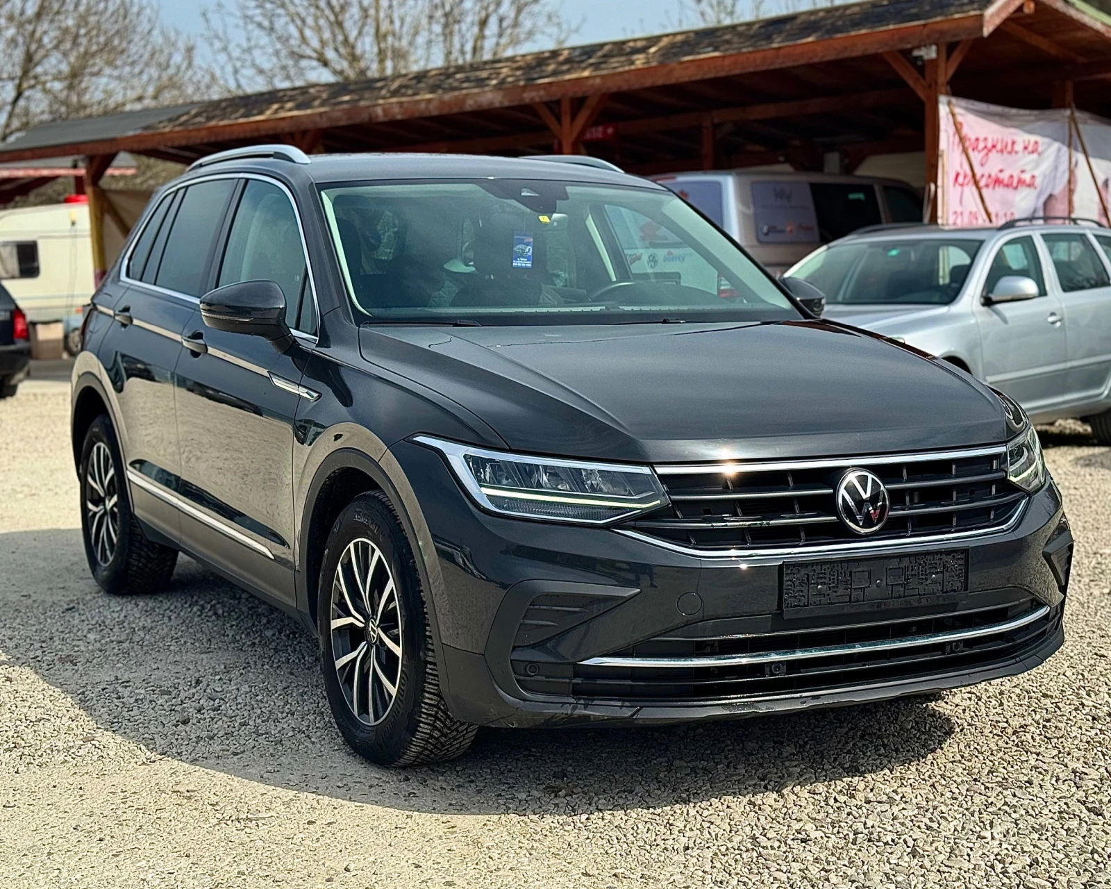 VW Tiguan 2.0TDI* 73 000км* РЕАЛНИ КМ* 2023г.* ACC* FULL* 