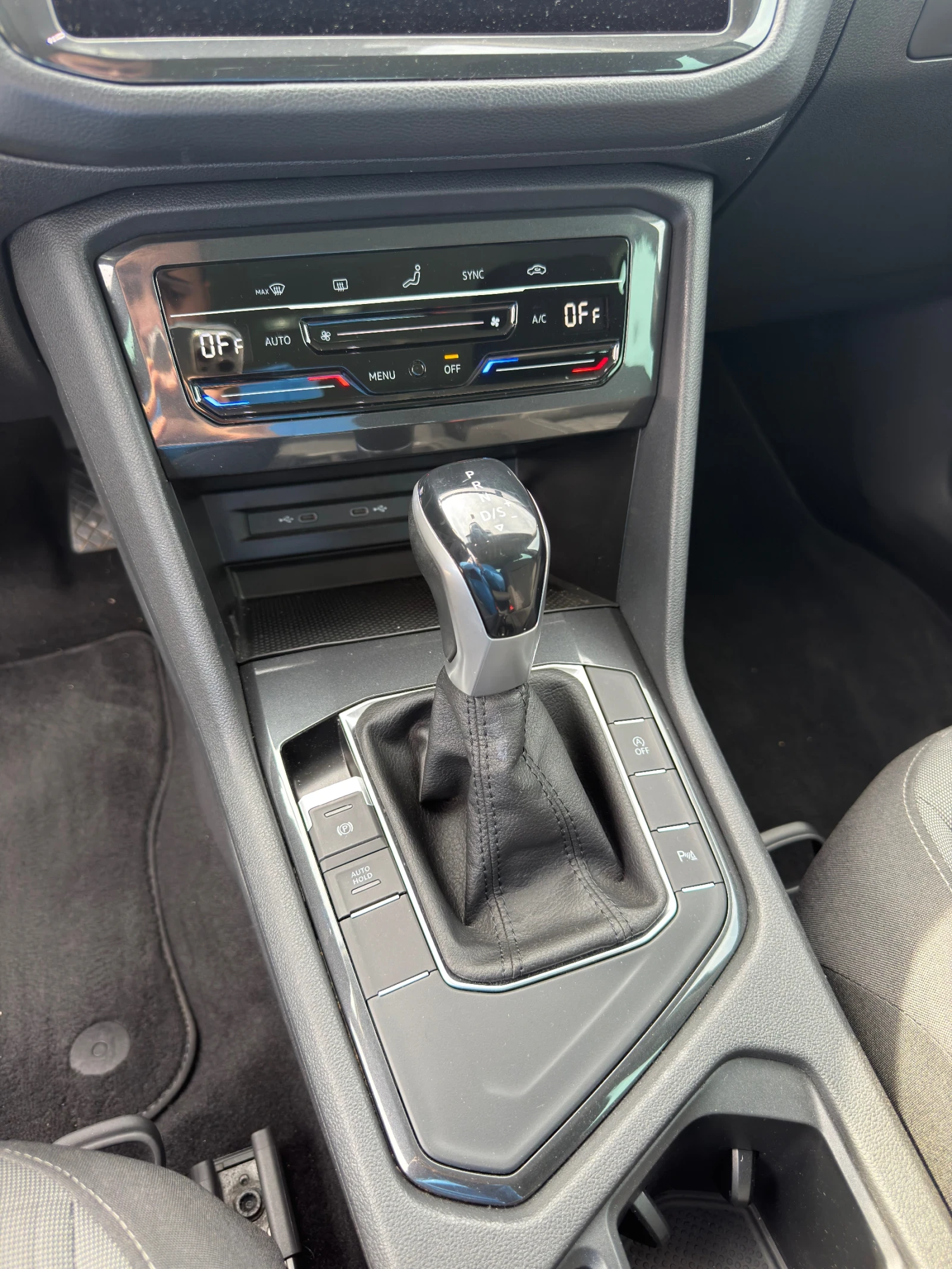 VW Tiguan 2.0TDI* 73 000��* ������ ��* 2023�.* ACC* FULL*  | Mobile.bg � ����������� 15