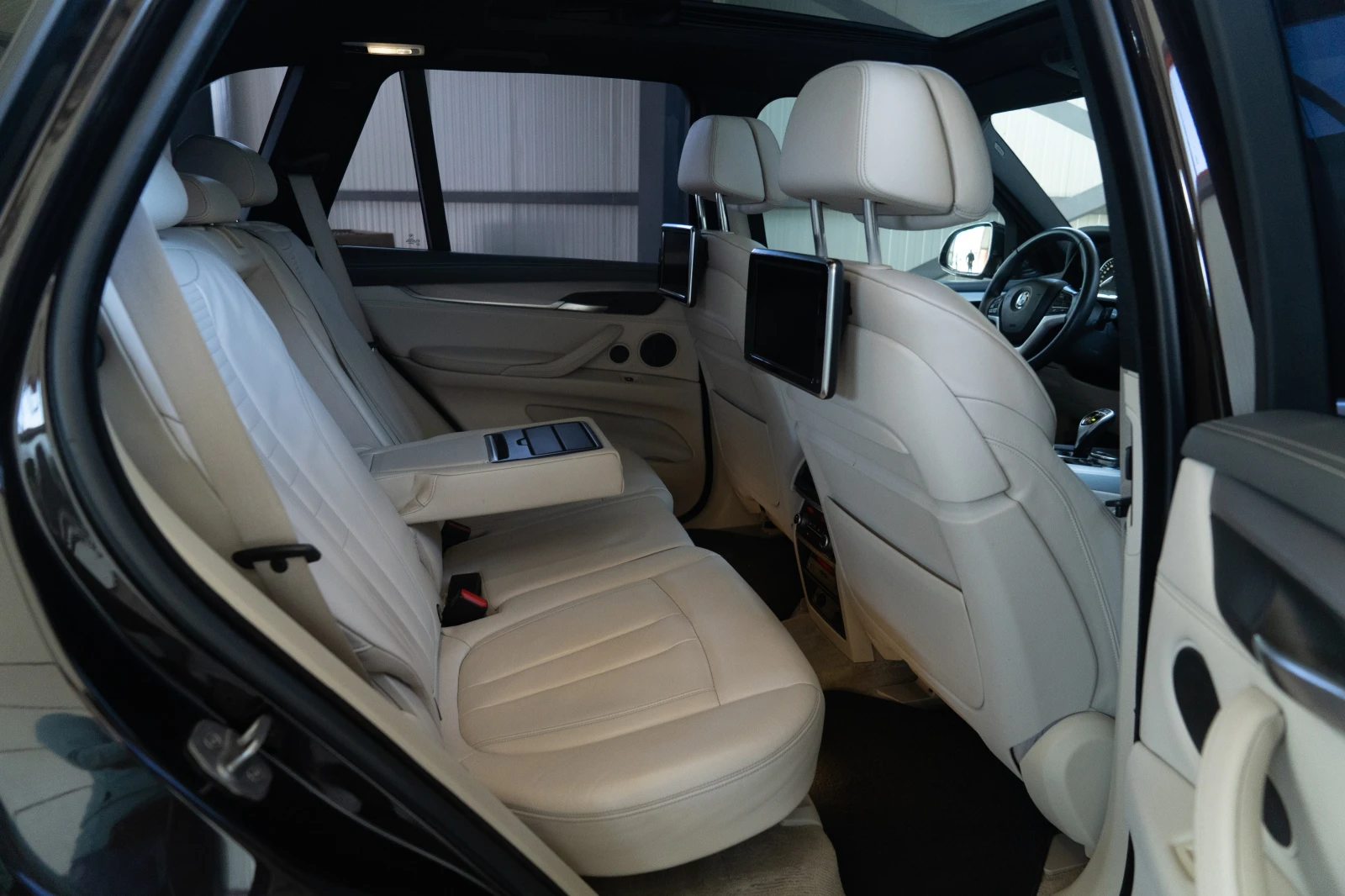 BMW X5 30D = XDRIVE = FULL MAX = КАТО НОВА = ЛИЗИНГ, снимка 15 - Автомобили и джипове - 54335914