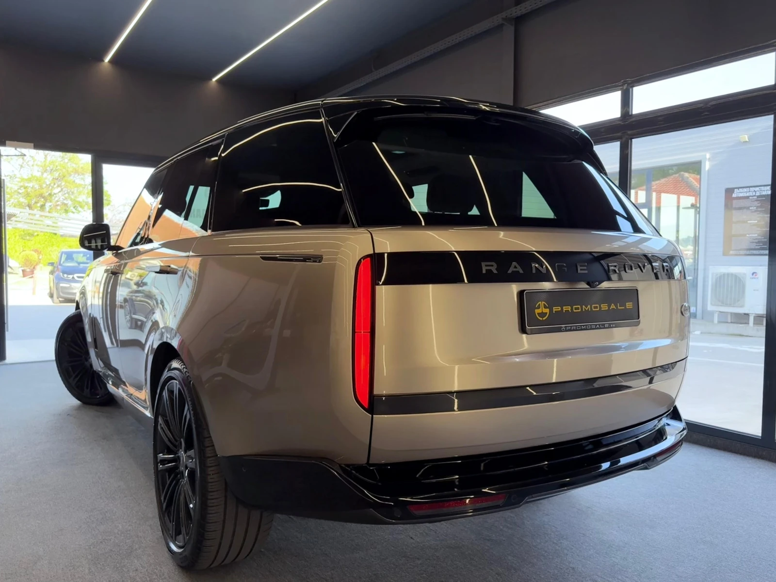 Land Rover Range rover HSE D250* 3D* Meridian* HU* Shadow Paket* ������ | Mobile.bg � ����������� 4