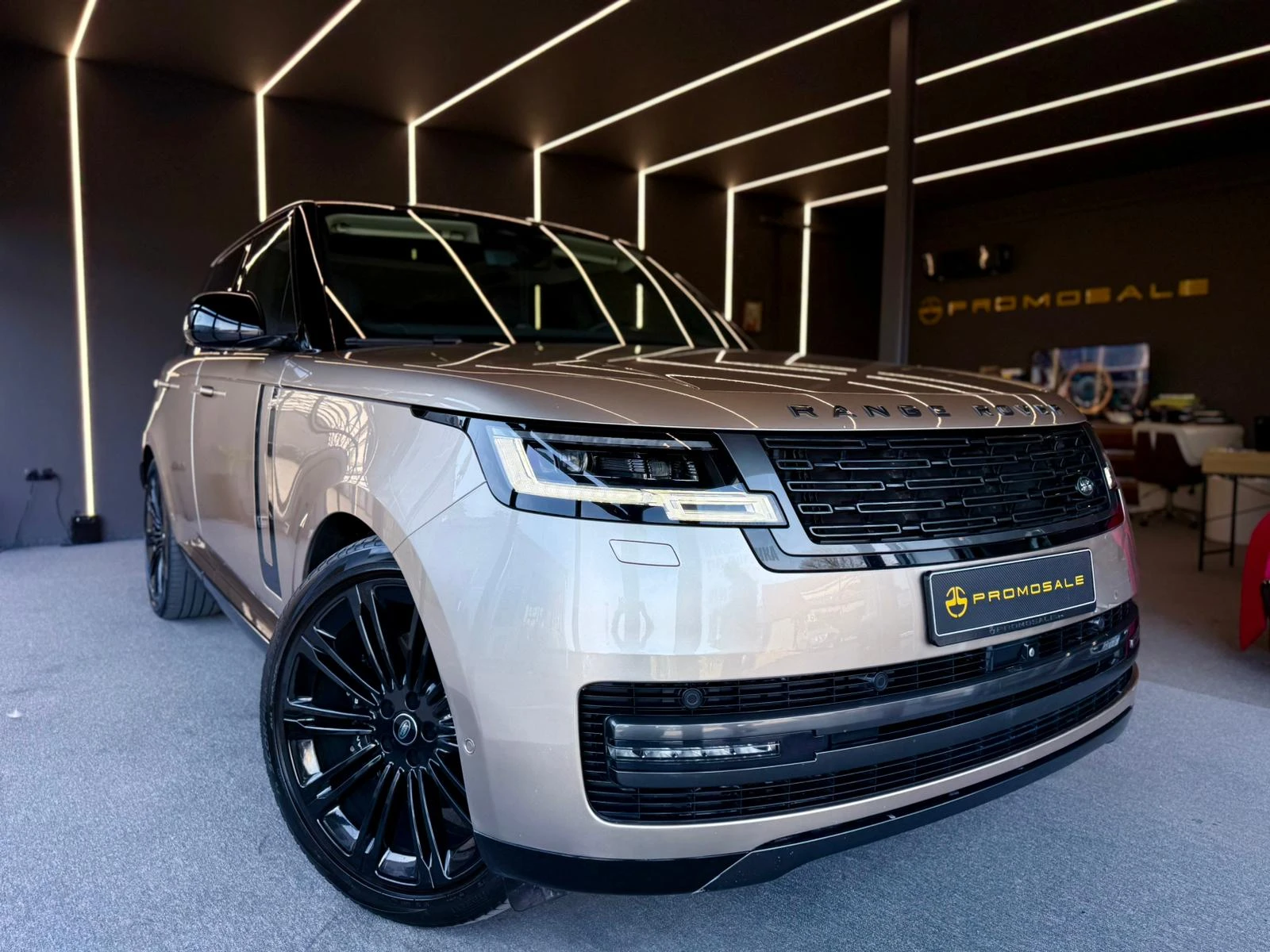 Land Rover Range rover HSE D250* 3D* Meridian* HU* Shadow Paket* ������ | Mobile.bg � ����������� 1