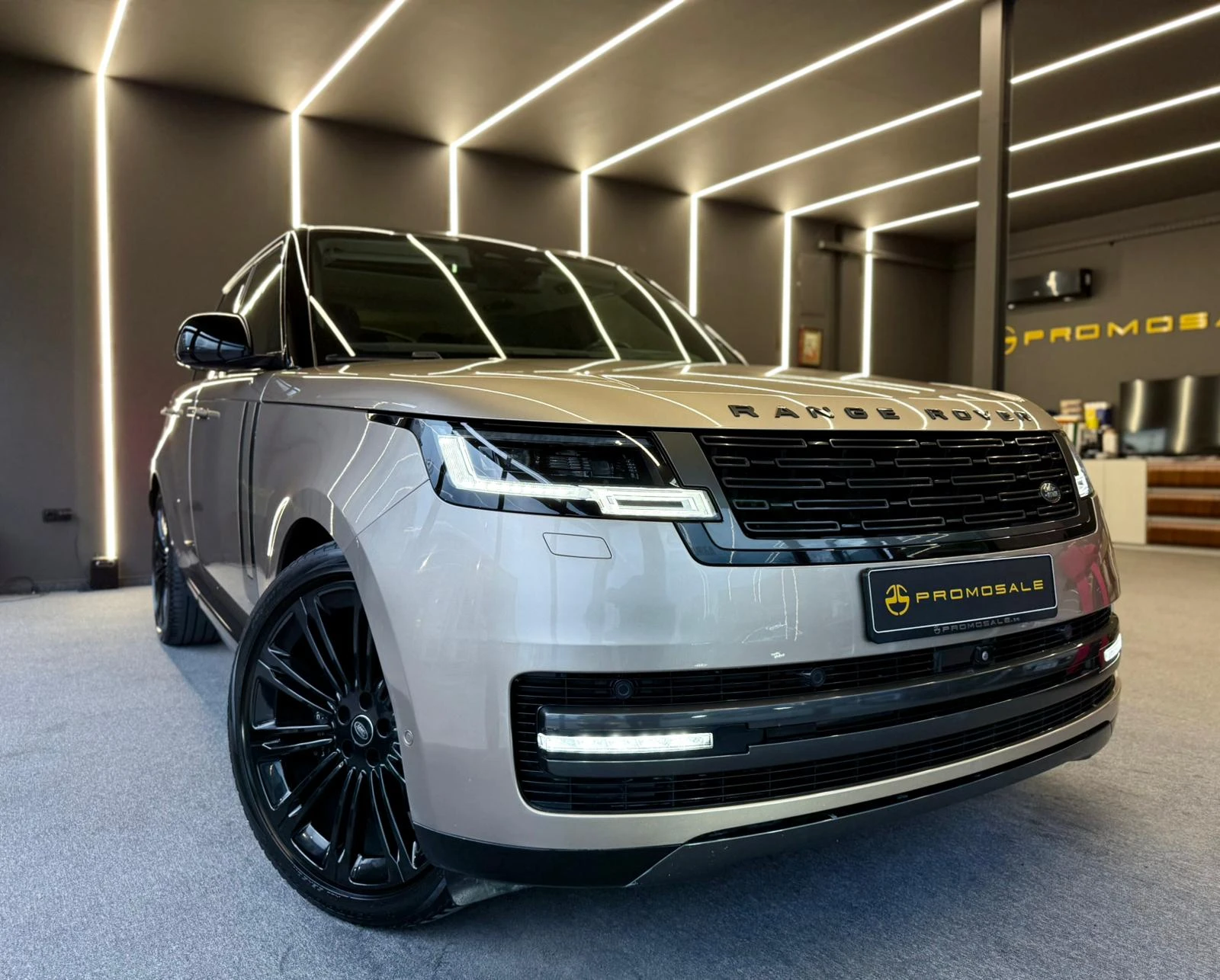 Land Rover Range rover HSE D250* 3D* Meridian* HU* Shadow Paket* Лизинг
