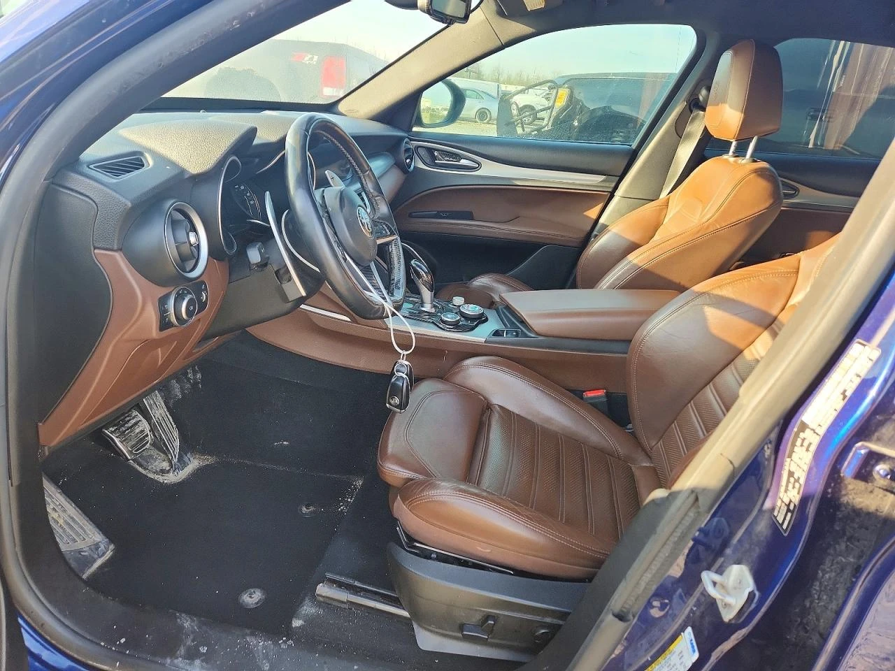 Alfa Romeo Stelvio 2.0l Ti Sport, снимка 7 - Автомобили и джипове - 54713400