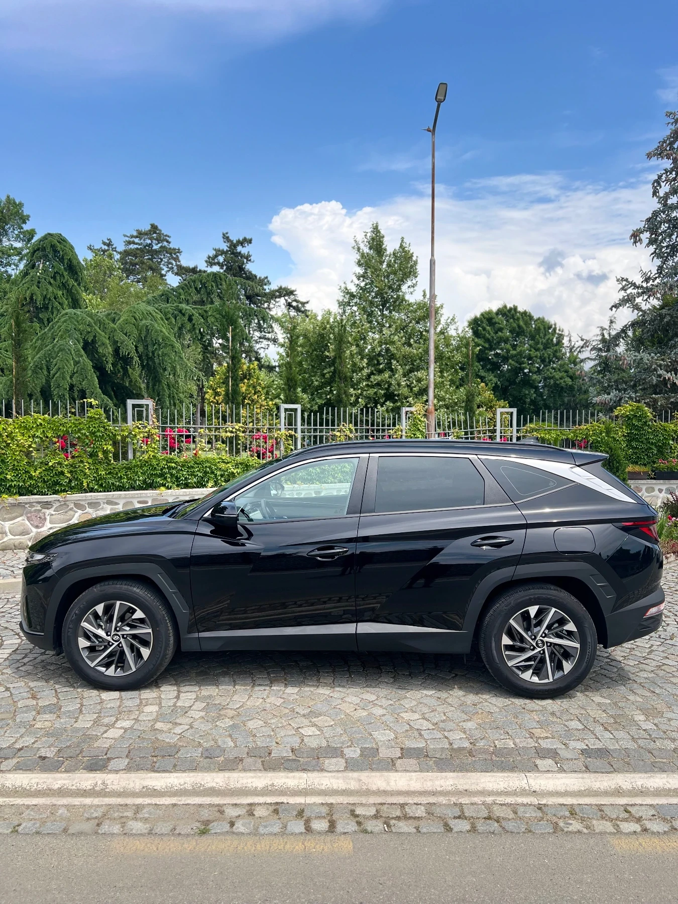 Hyundai Tucson 2.0CRDI, снимка 7 - Автомобили и джипове - 54777108