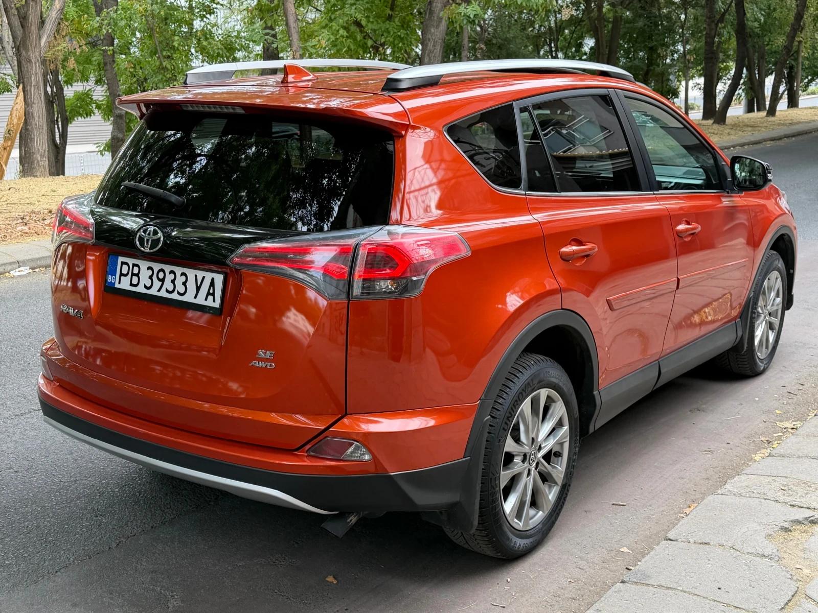 Toyota Rav4 Sport edition 88 000km, снимка 5 - Автомобили и джипове - 55873551