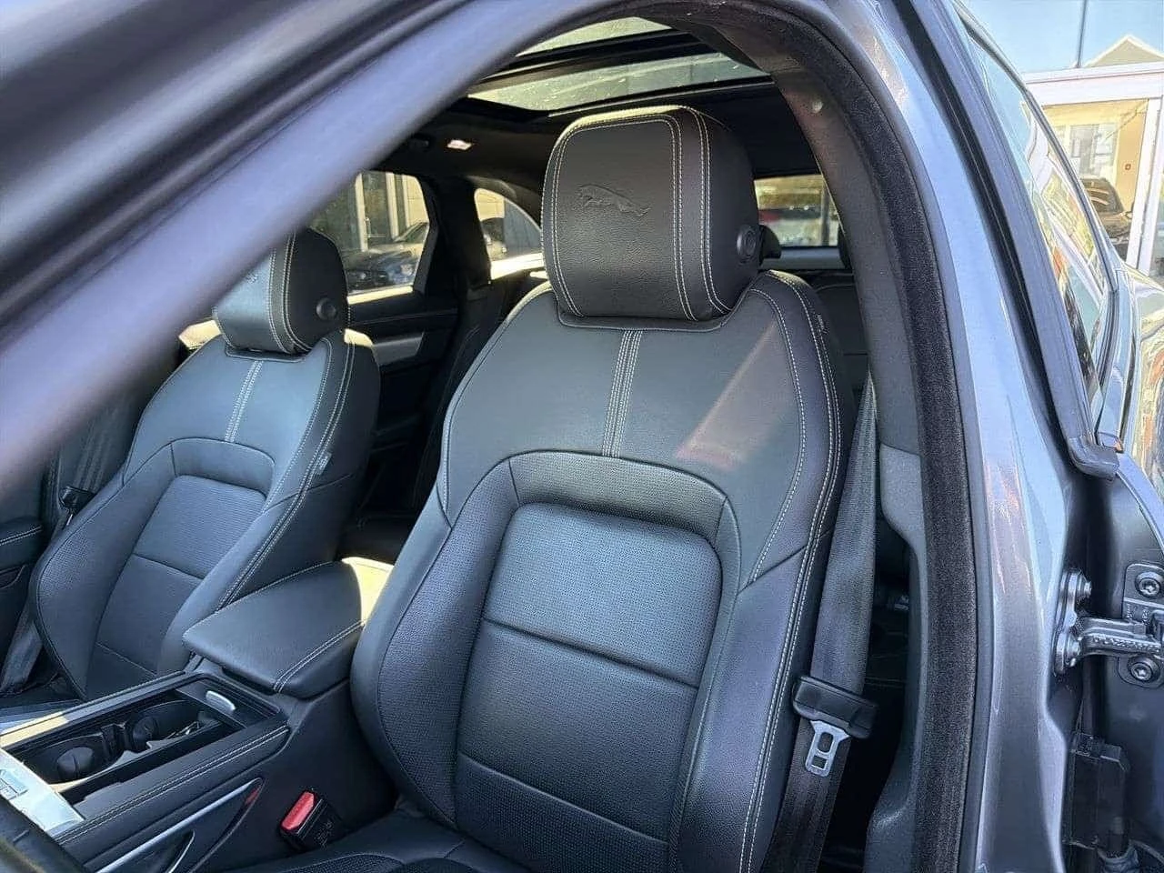 Jaguar F-PACE * P400 AWD R Dynamic S * CARFAX *  | Mobile.bg � ����������� 8