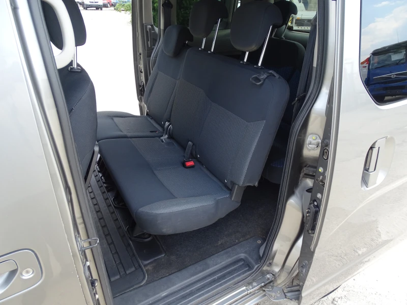Nissan NV200 Пътнически- 7 местен, снимка 14 - Бусове и автобуси - 50036358
