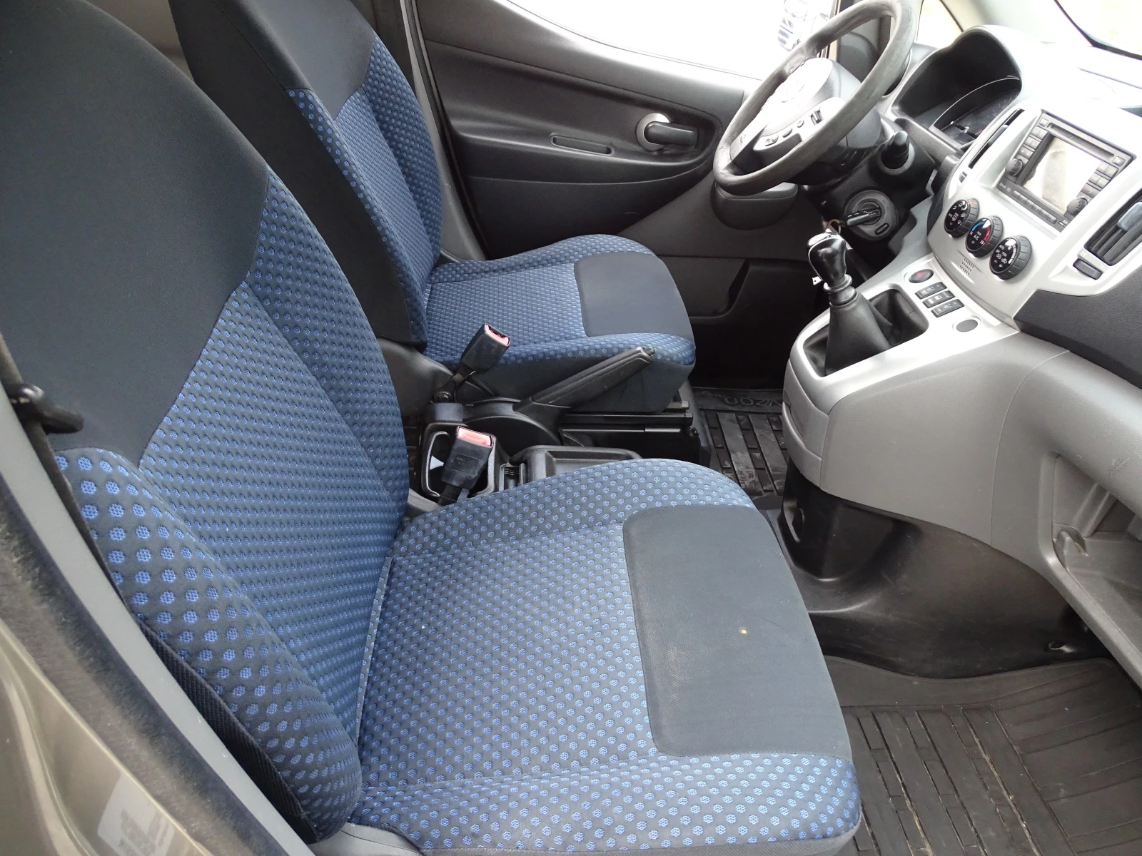 Nissan NV200 - 7  | Mobile.bg   13