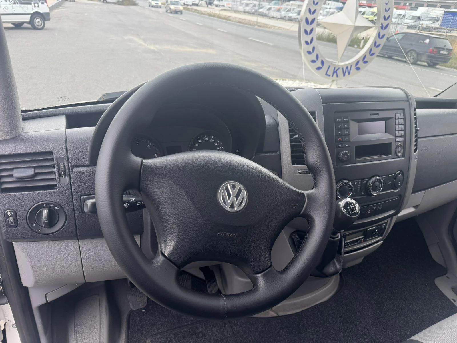 VW Crafter 2.0TDI/7 местен/бордови - изображение 8