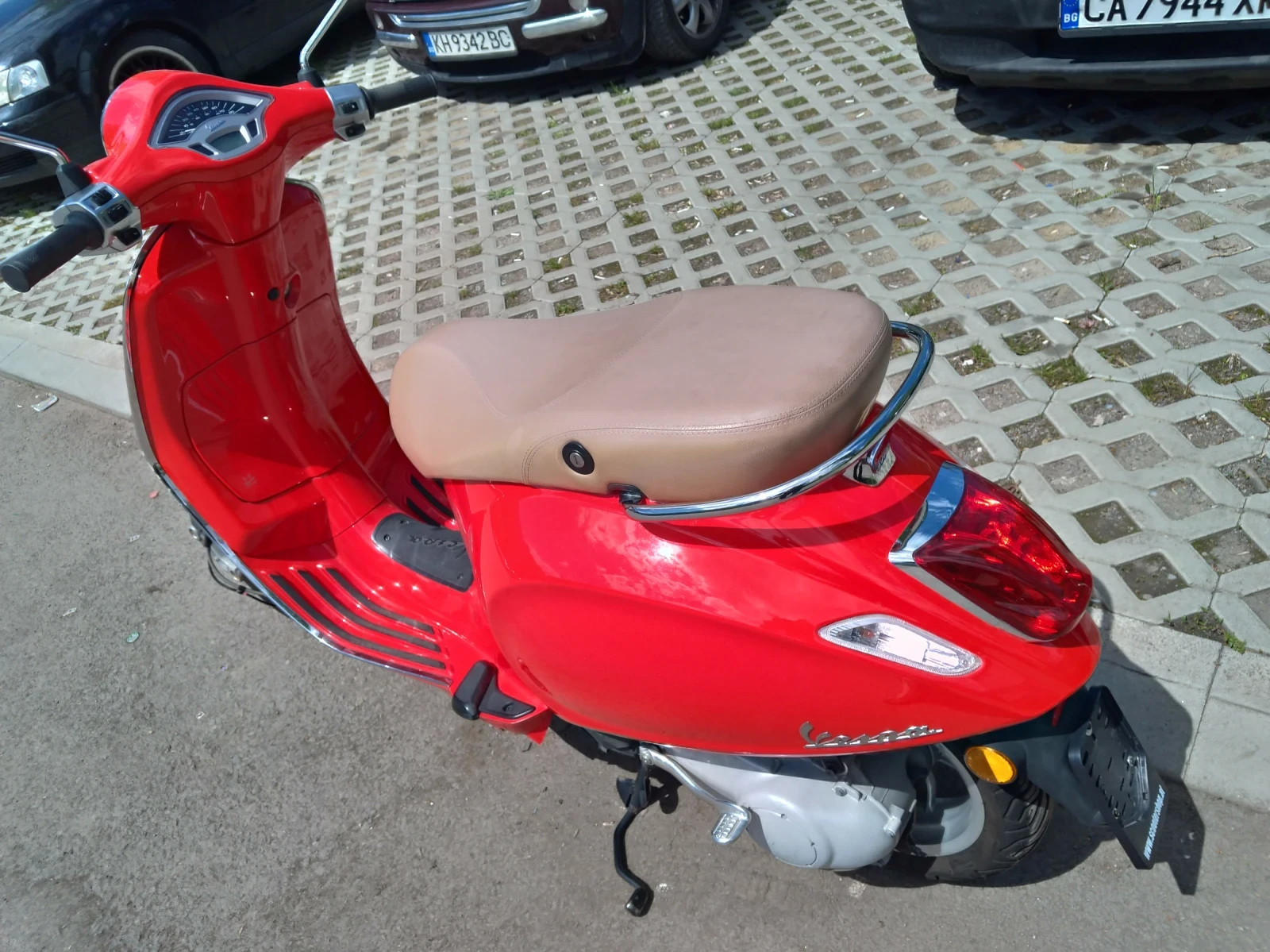 Vespa Primavera 6600km 50cc 2T, снимка 14 - Мотоциклети и мототехника - 53494335