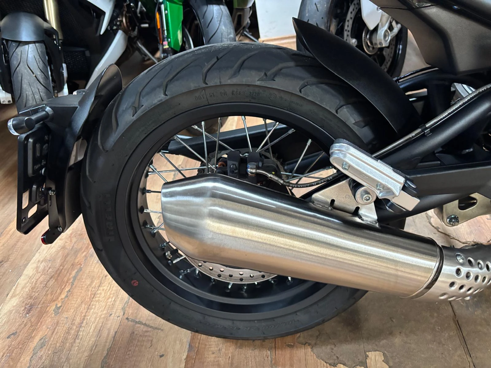 Brixton BX 125 Crossfire 500 35kw - изображение 10