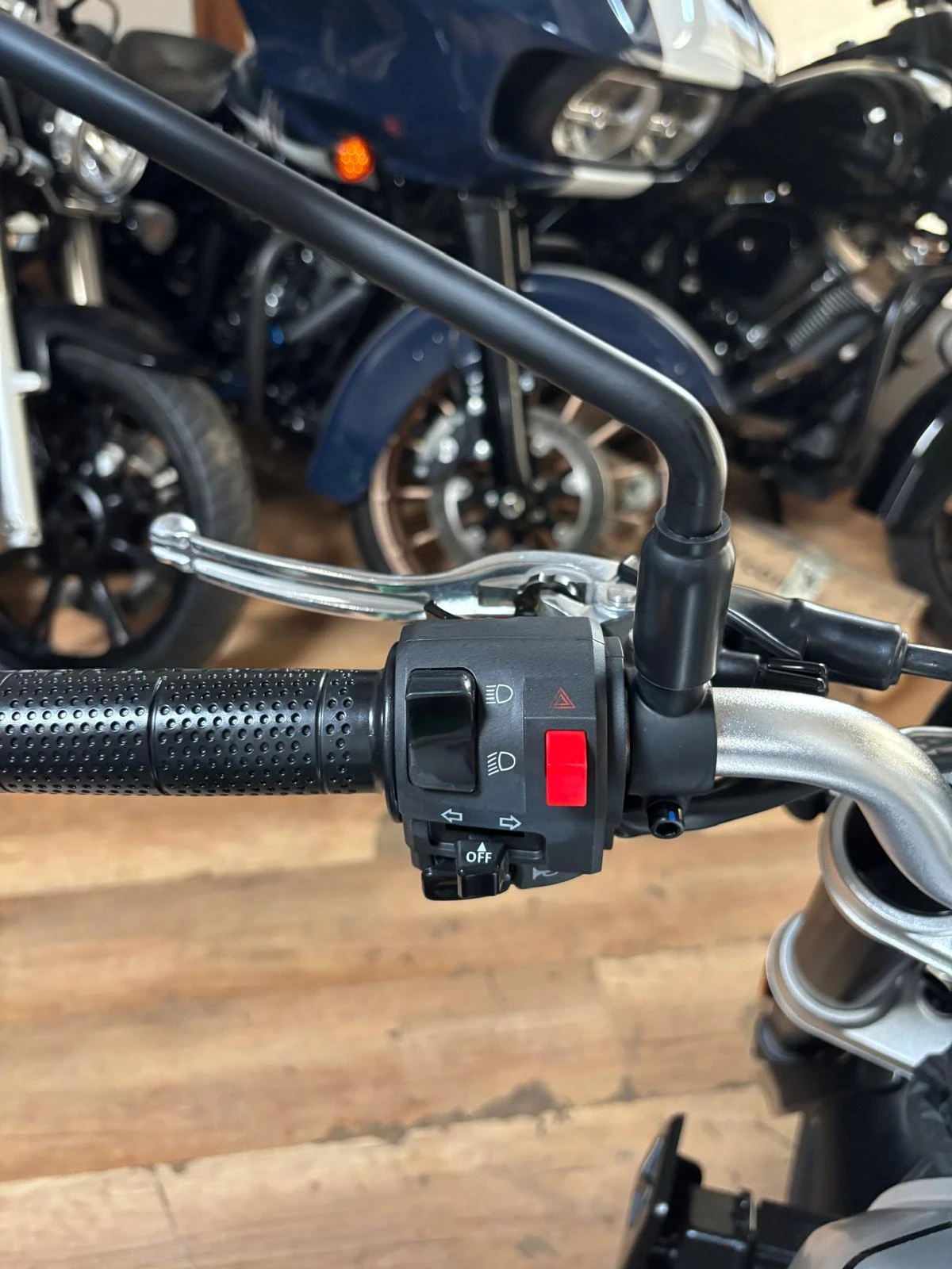 Brixton BX 125 Crossfire 500 35kw - изображение 7