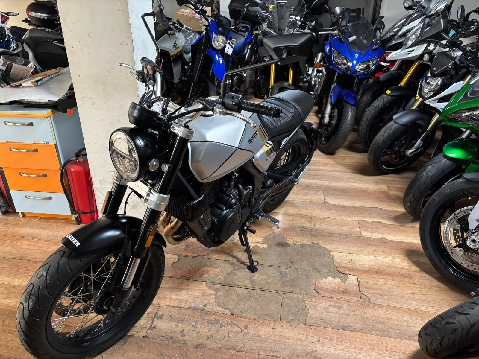 Brixton BX 125 Crossfire 500 35kw - изображение 2