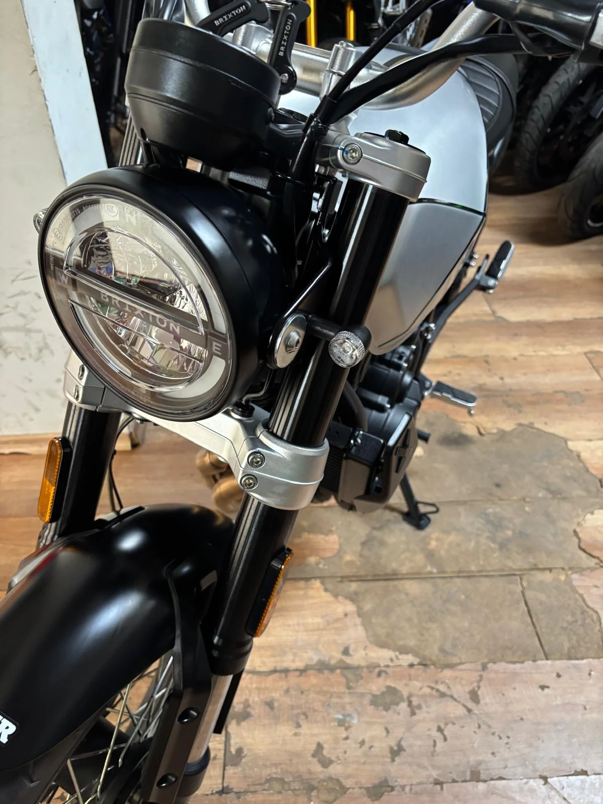 Brixton BX 125 Crossfire 500 35kw - изображение 8