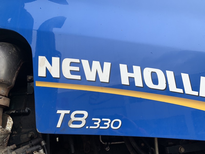 Трактор New Holland T8.330, снимка 2 - Селскостопанска техника - 39749356