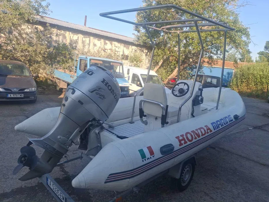 Надуваема лодка Honda Marine, снимка 5 - Воден транспорт - 56370017