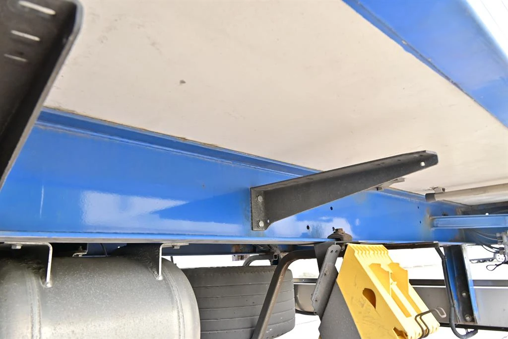 ����������� 3/E | Mobile.bg � ����������� 16