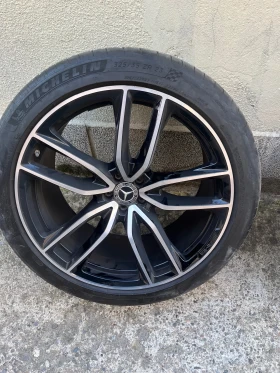 Гуми Летни 325/35R23, снимка 4