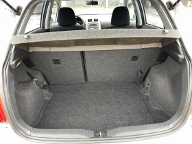 Toyota Auris 1.4vvti, снимка 8