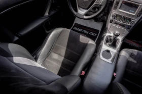 Toyota Avensis 2.0 D-4D TOP! ALCANTARA | С ГАРАНЦИЯ!, снимка 12
