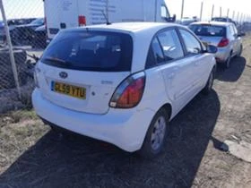 Kia Rio 1.7 - [4] 