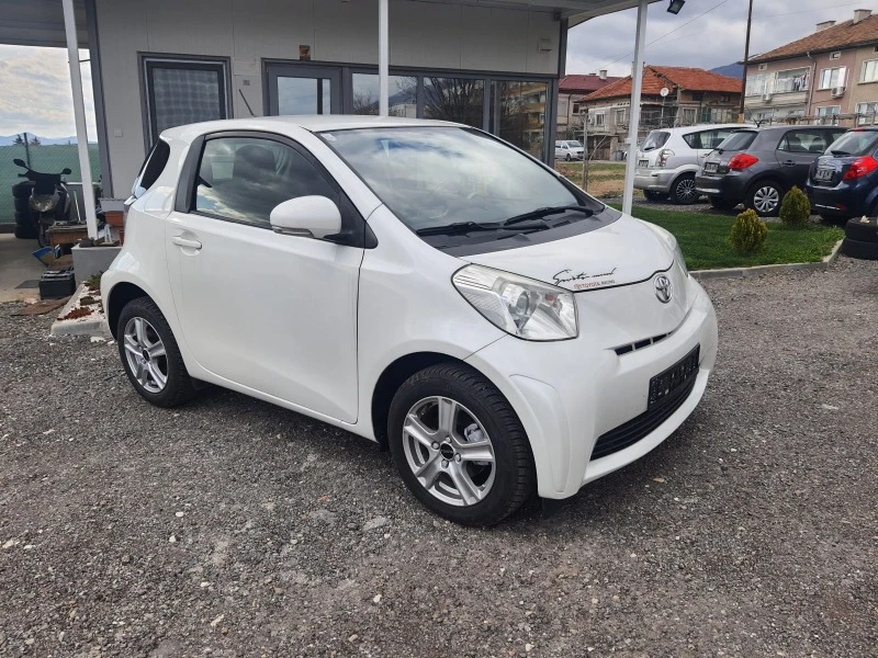 Toyota IQ, снимка 1 - Автомобили и джипове - 40116332