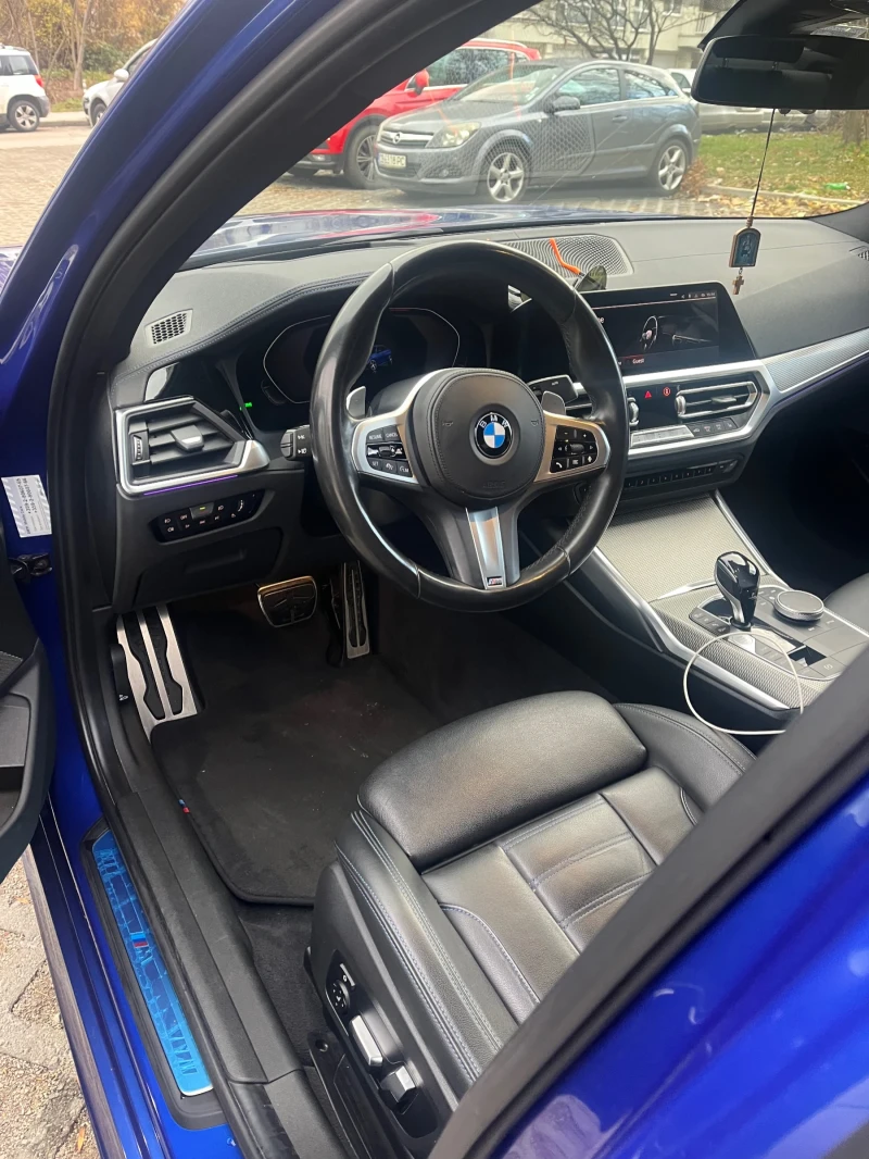 BMW 320 xdrive, снимка 8 - Автомобили и джипове - 48069003