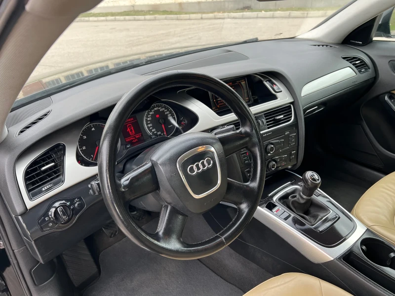 Audi A4 2.0 TDI ПЪРВИ СОБСТВЕНИК, снимка 9 - Автомобили и джипове - 48254282