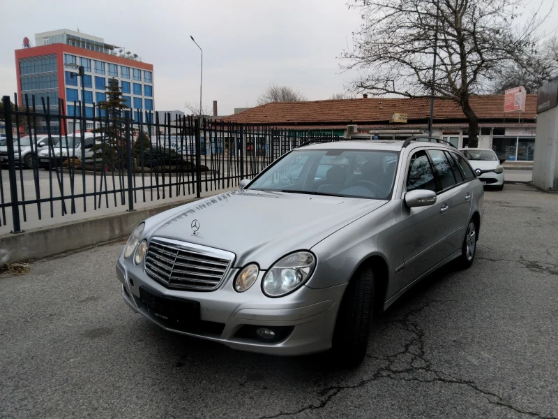 Mercedes-Benz E 200, снимка 5 - Автомобили и джипове - 49305870