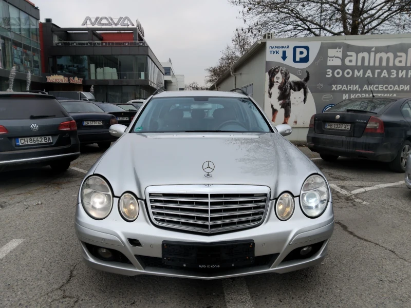 Mercedes-Benz E 200, снимка 3 - Автомобили и джипове - 49305870