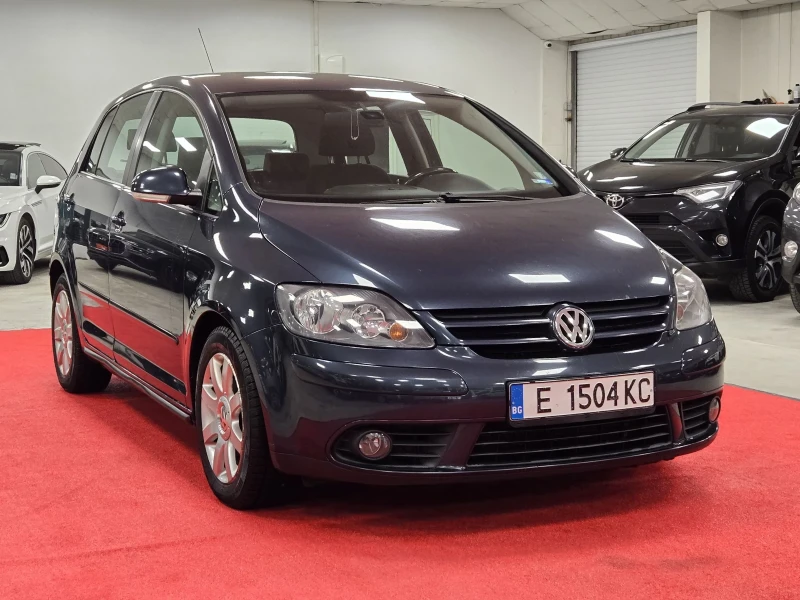 VW Golf 1.9 TDI 105кс / Golf Plus / Регистриран/ Обслужен , снимка 1 - Автомобили и джипове - 49319106