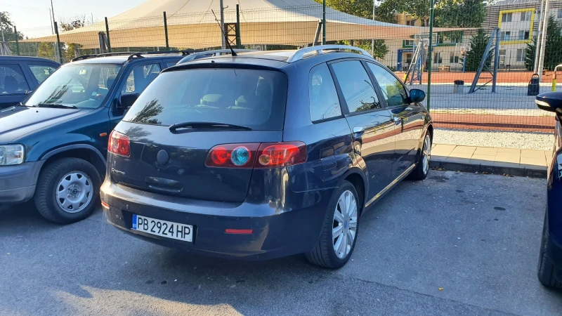 Fiat Croma 2.4 jtd, снимка 2 - Автомобили и джипове - 49445341