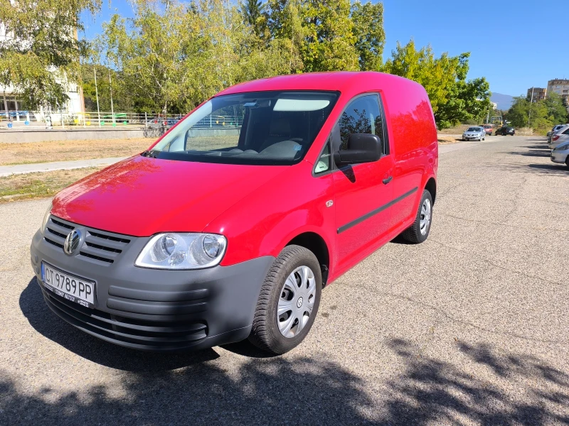 VW Caddy 2.0i Бензин, снимка 10 - Автомобили и джипове - 52432801