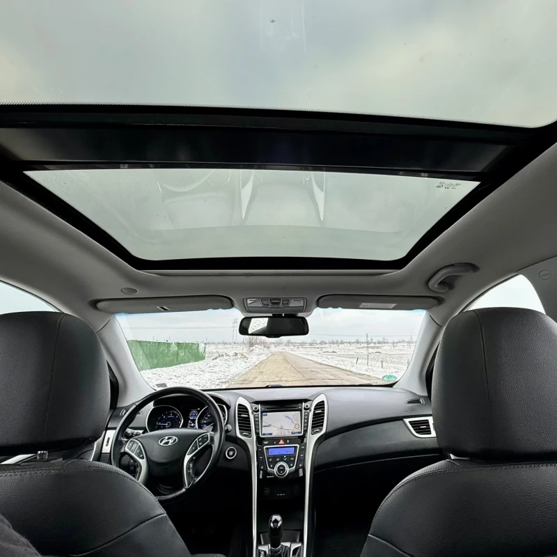 Hyundai I30 * PREMIUM - Оборудване * , снимка 14 - Автомобили и джипове - 53133171