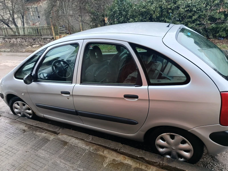 Citroen C4 Picasso, снимка 3 - Автомобили и джипове - 53226538