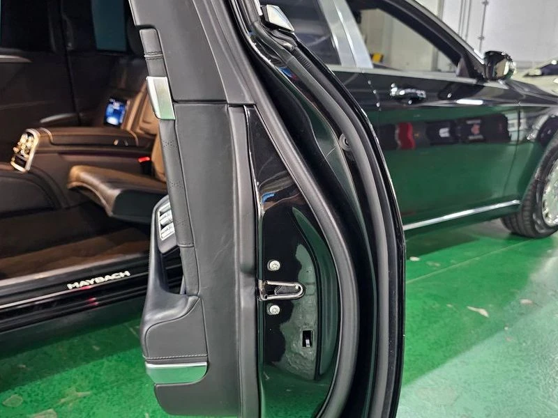 Mercedes-Benz Maybach Maybach S650 Pullman| 621к.с.| ВКЛ.ТЕХНОТЕСТ, снимка 11 - Автомобили и джипове - 55624027