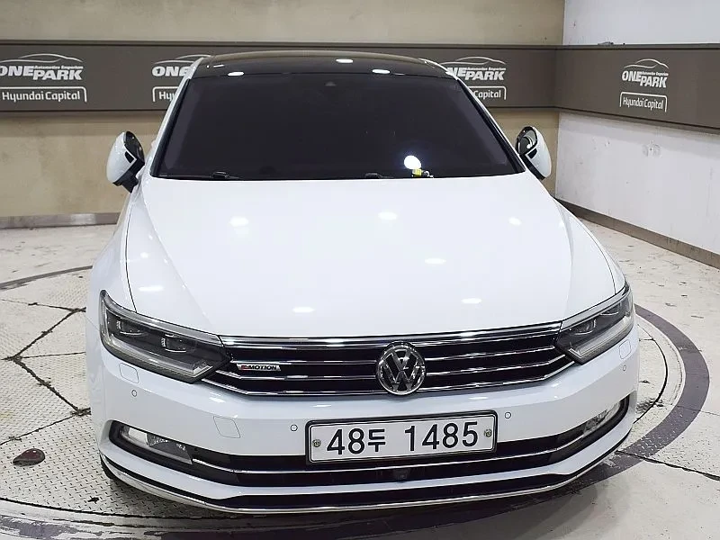 VW Passat 2.0 Tdi 4Motion Prestige - САМО 30% АВАНС, снимка 3 - Автомобили и джипове - 55737201