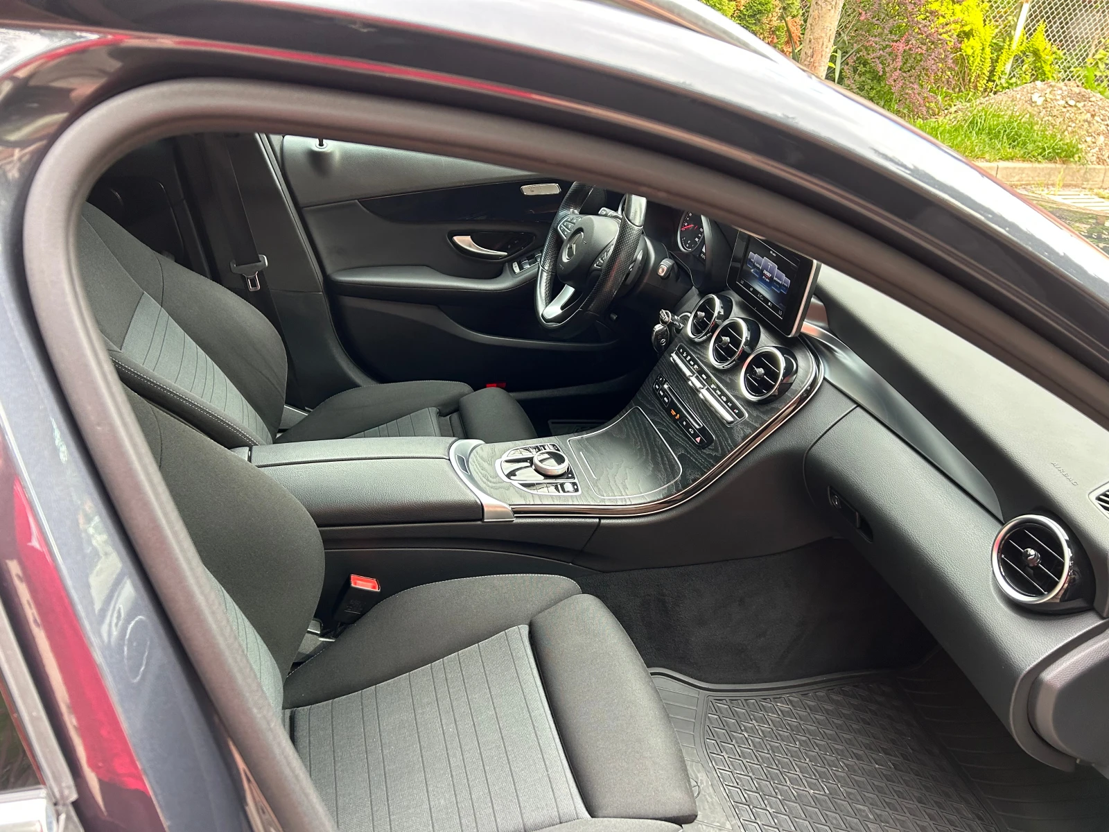 Mercedes-Benz C 220 2, 2 170   | Mobile.bg   11