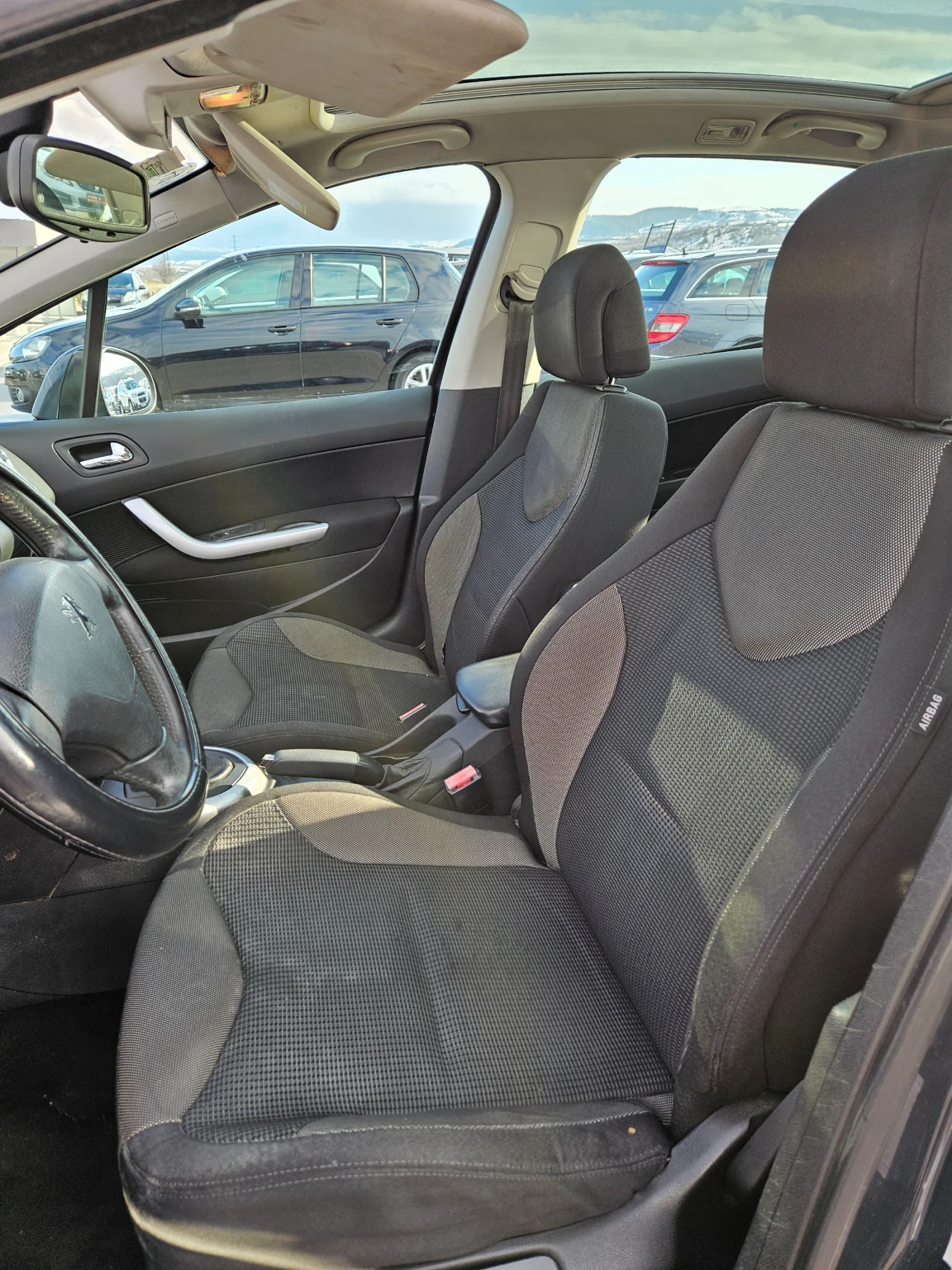 Peugeot 308 1.6 дизел, Панорамен таван - изображение 10