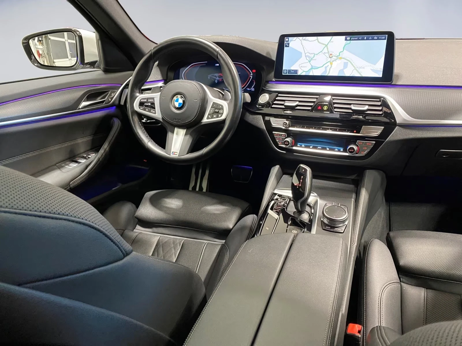 BMW 540 i/333HP/SHADOW-L./M-SPORT/xDRIVE/HUD/LED/759fpr | Mobile.bg   11