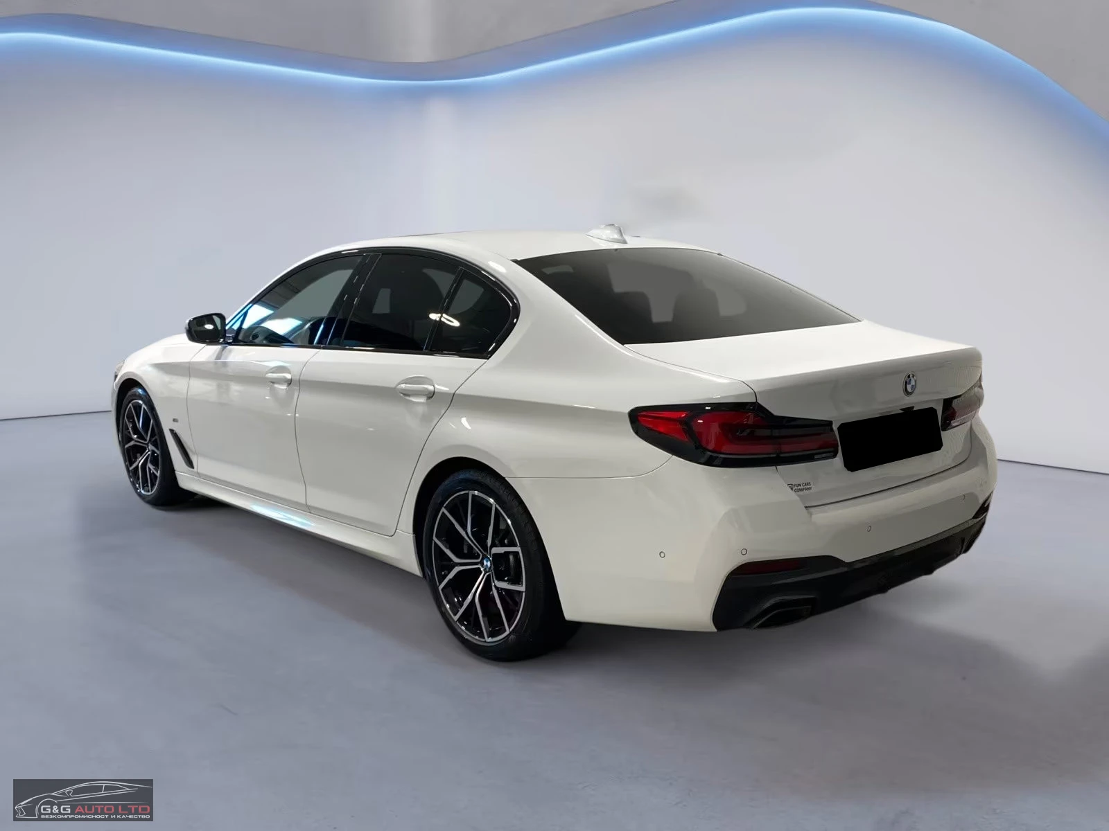 BMW 540 i/333HP/SHADOW-L./M-SPORT/xDRIVE/HUD/LED/759fpr - изображение 4