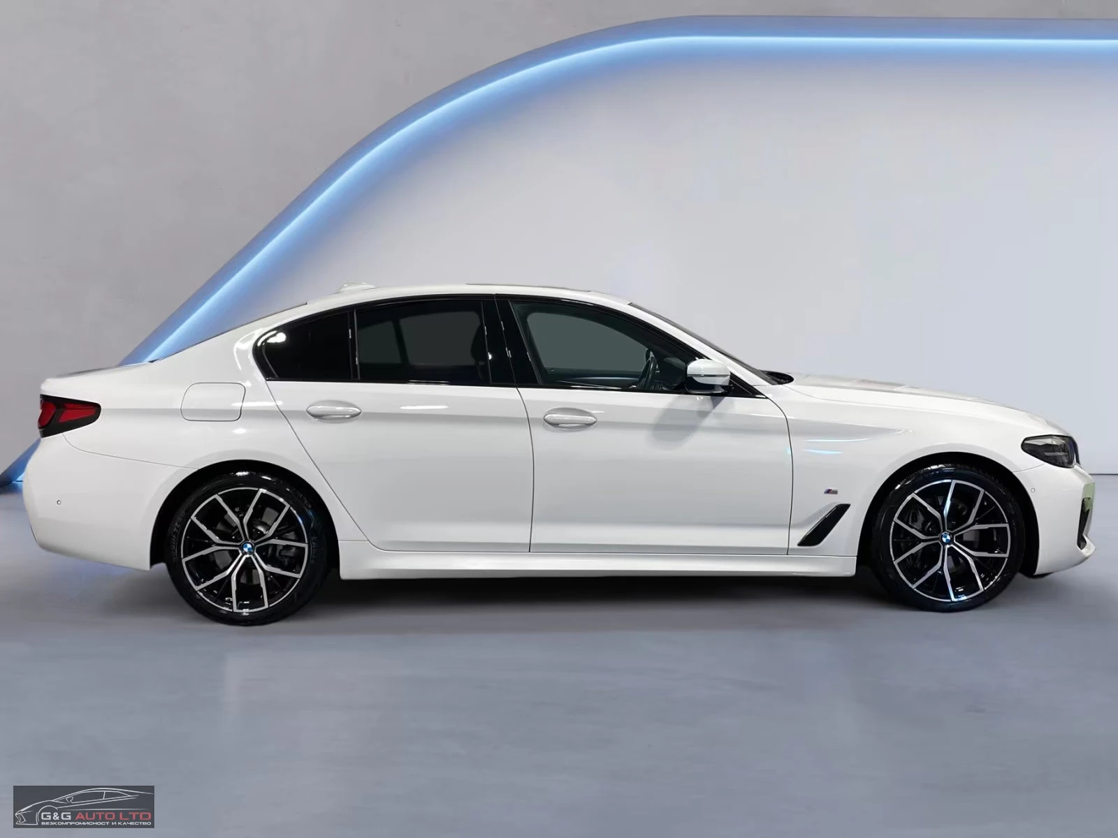 BMW 540 i/333HP/SHADOW-L./M-SPORT/xDRIVE/HUD/LED/759fpr - изображение 6