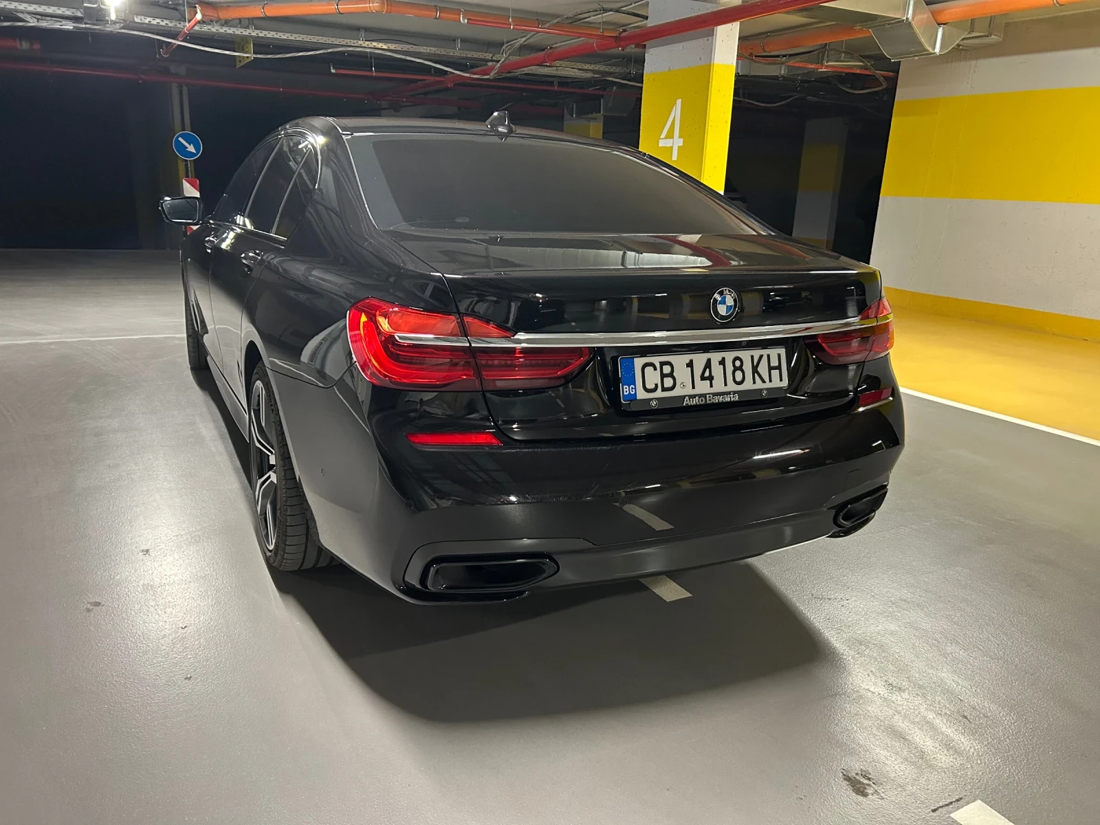 BMW 740  - изображение 4