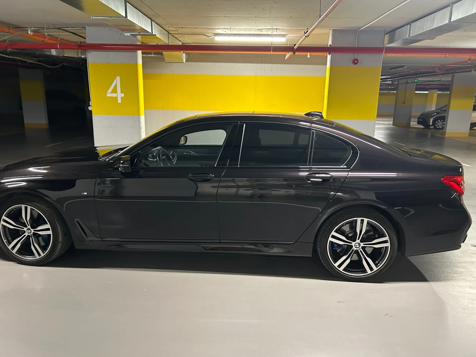 BMW 740  - изображение 3